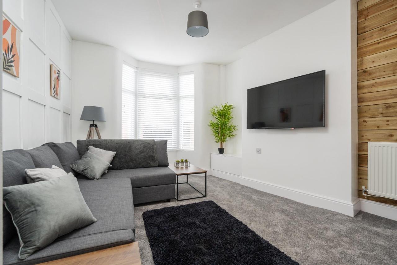 Harrow Lodge - Strictly No Parties Liverpool Ngoại thất bức ảnh